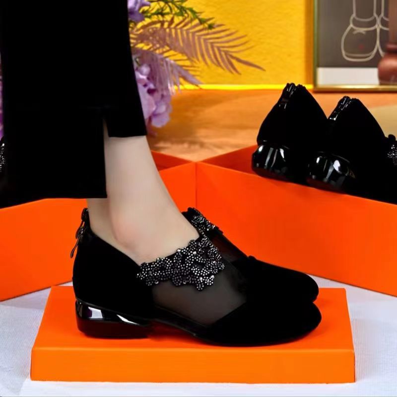 Giày nữ da mềm phối lưới mũi kín đính đá gót thấp 3 cm — 3 cm