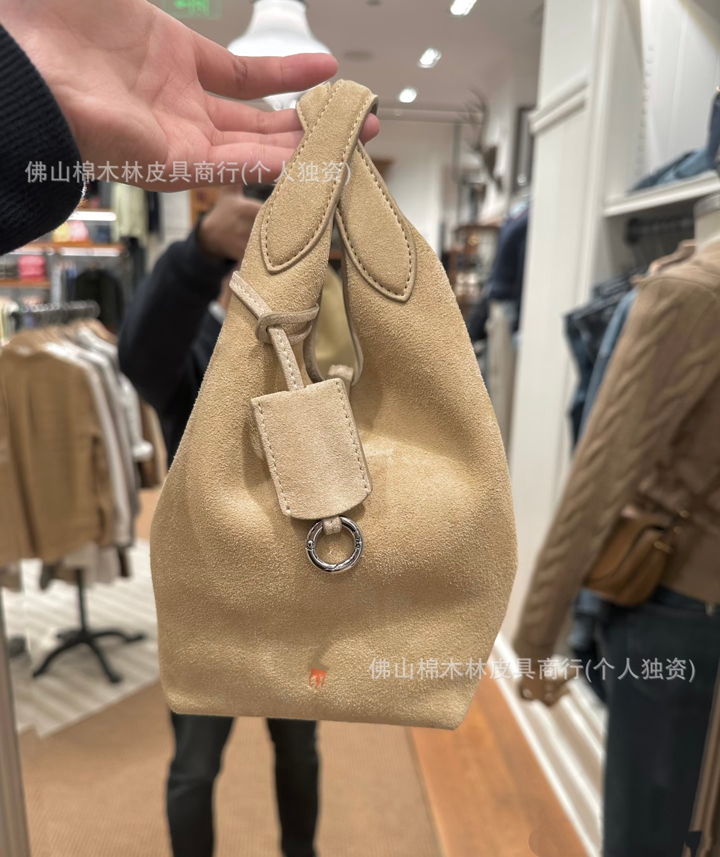 Sand camel small size 27*20*14cm