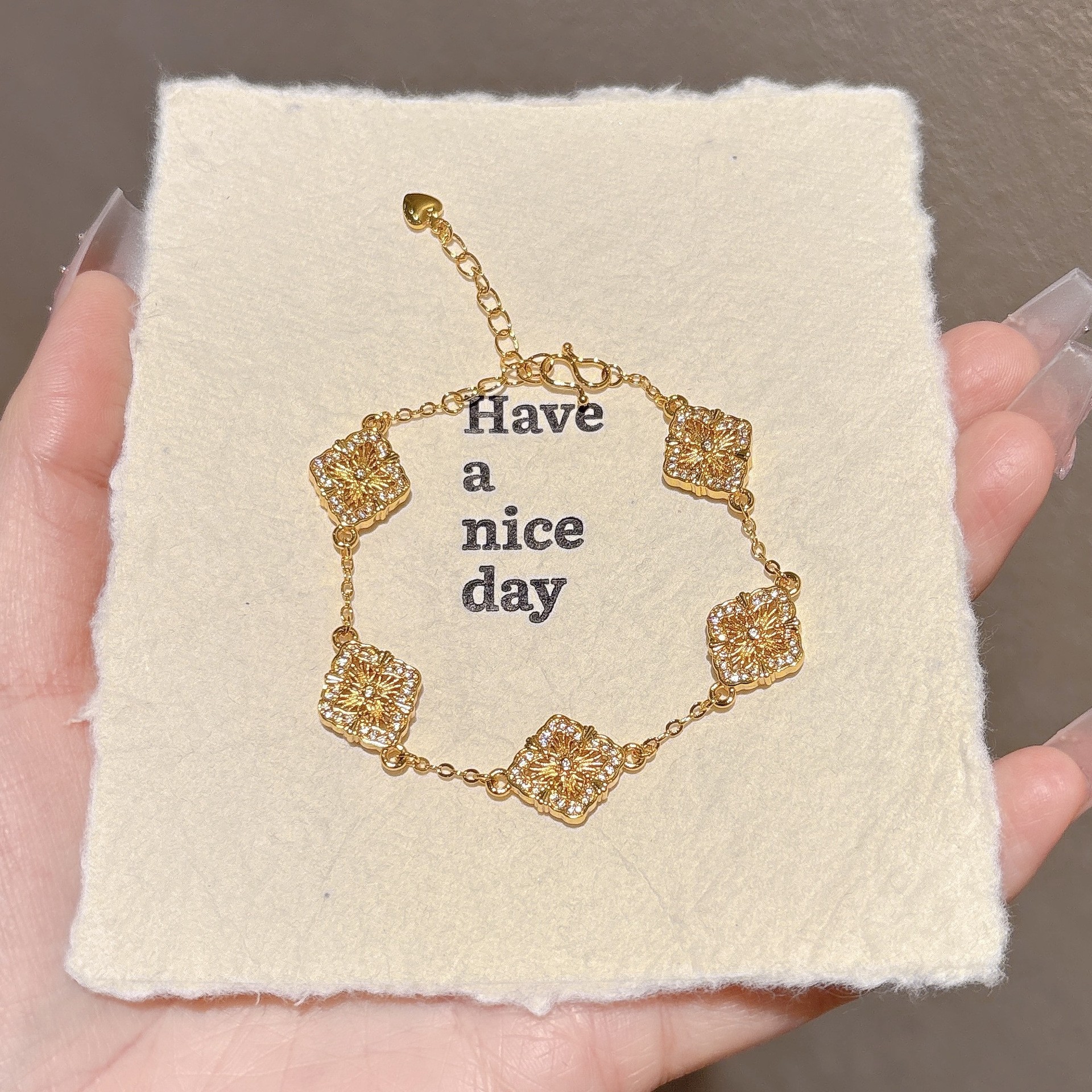 O1CN01CGuVF61lSErGYcb4i_!!3482