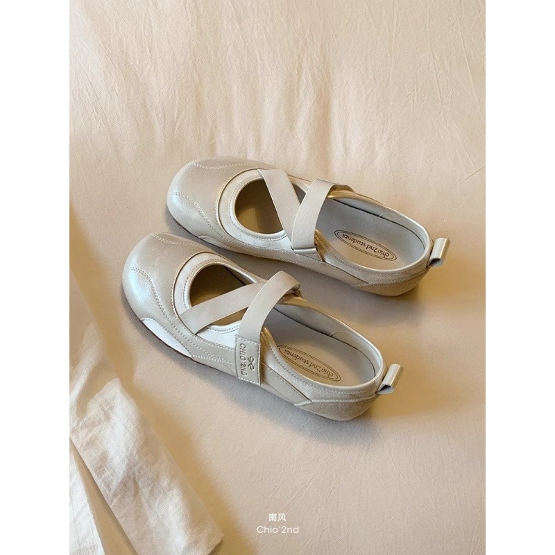 2026 primavera nuevos zapatos de ballet plateados zapatos de mujer correa cruzada zapatos mary-zhen retro francés suave