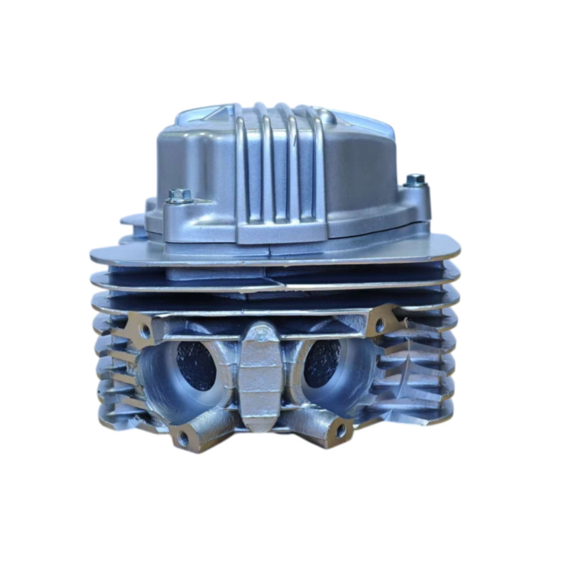 Motorcycle CG200 cylinder head assembly, compatible with Zongshen, Lifan, and Loncin 200cc engines, replacement part for cross-border sales