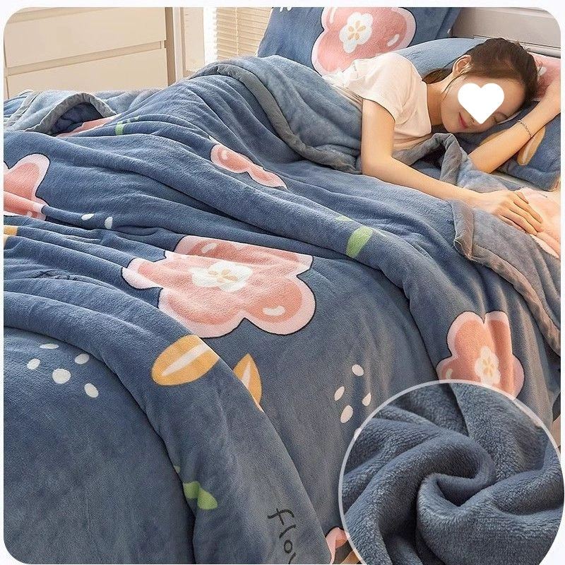 Duvet for sleep, winter sofa for students