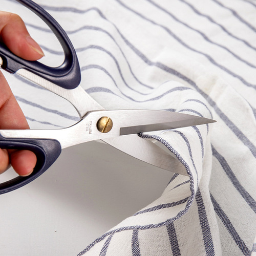 Kitchen scissors sharp fish-killing scissors blue household powerful chicken bone cutting food food barbecue meat scissors