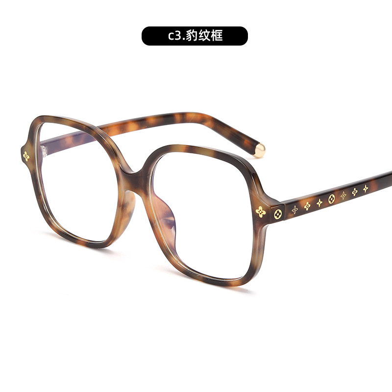 C3. Marco de leopardo