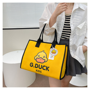 ��ƷG.DUCKС�S�������Ů��2022�¿����ذ��������r�п�ُͨ���