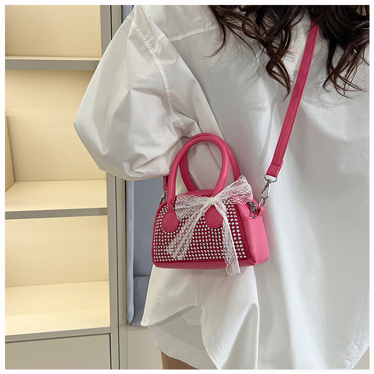 178g Weight Polyester Lining Material Sewing Thread Fashion Element Zipper Closure Type Single Shoulder Strap Strap Type Saddle Bag Bags Type Casual Occasion Pu Leather Material Bow Knot Pattern All Seasons Season Women's Gender Streetwear Style Square Shape Women's Pu Leather Bow Knot Streetwear Sewing Thread Square Zipper Saddle Bag 8