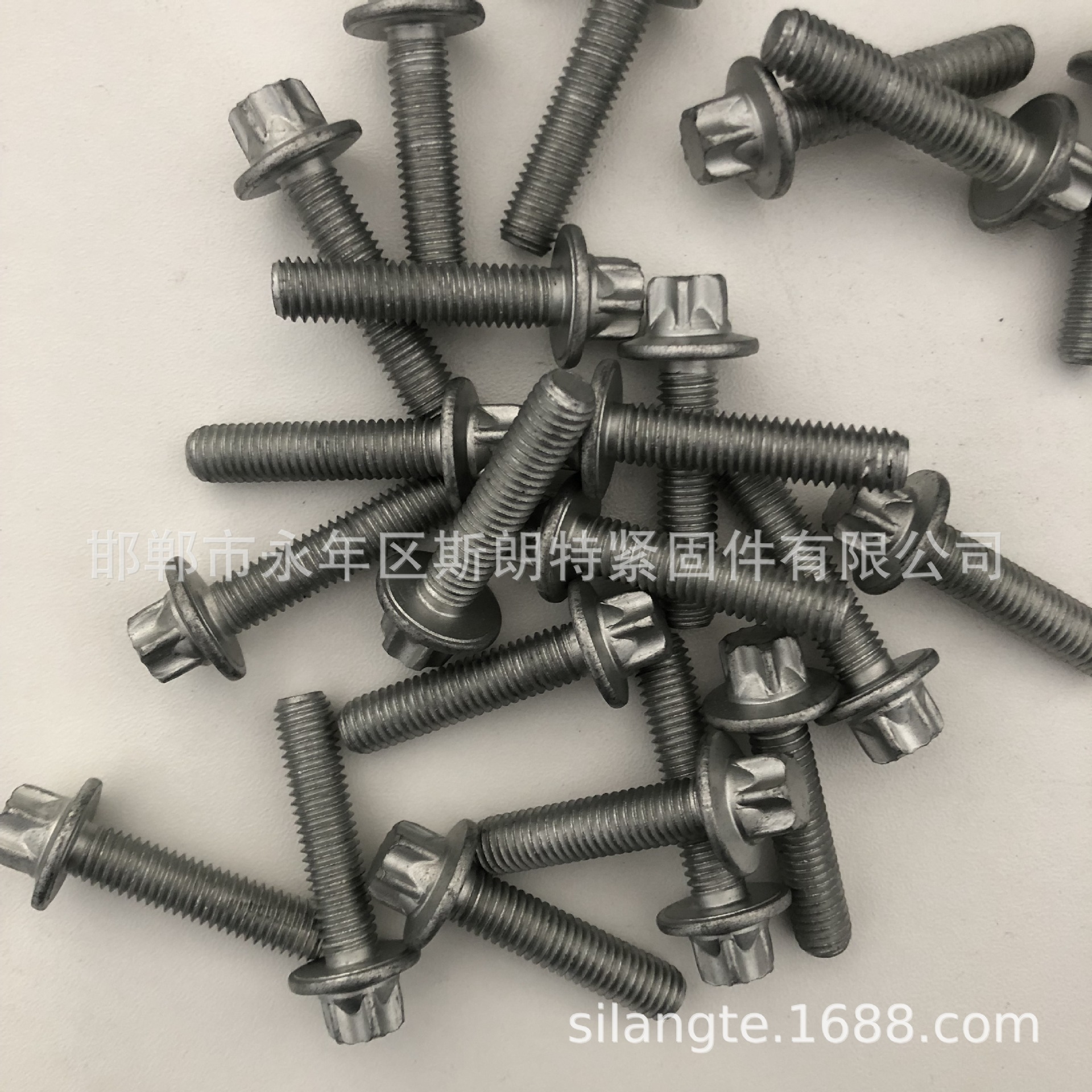 ���ǻ��η�������˨ GB /T 35481 DIN 34800 ÷��ͷ�ݶ�