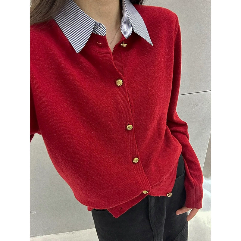 Европейский стиль 2025: осенне-зимняя элегантная женская рубашка с отложным воротником и имитацией двухслойного кардигана из высококачественного трикотажа, универсальная модель для женщин.