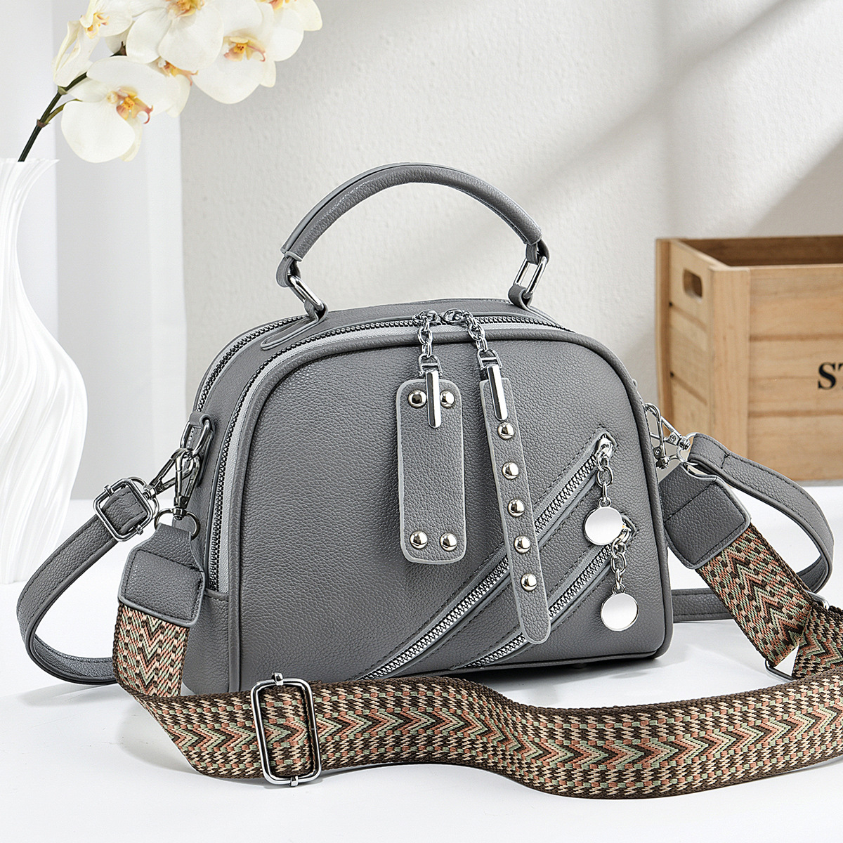 Bolso cuadrado universal, bolso de mano exquisito, bolso de hombro casual multicapa, bolso de moda, bolsas transfronterizas
