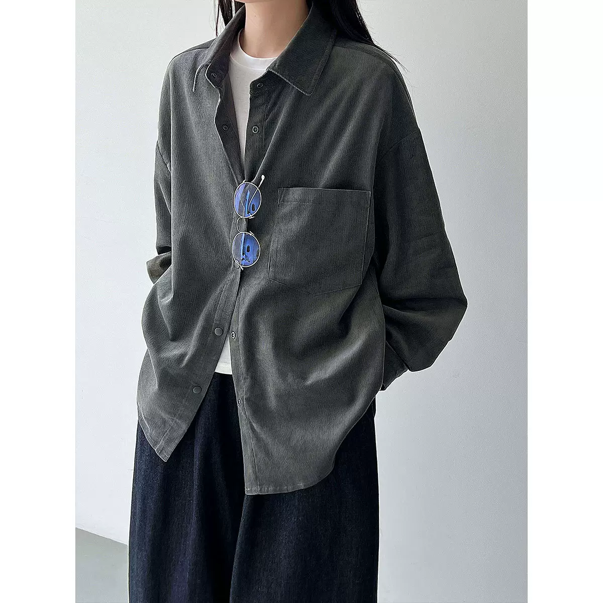 鹿西 韩系翻领灯芯绒衬衫上衣女秋季新款复古宽松慵懒风外套3746