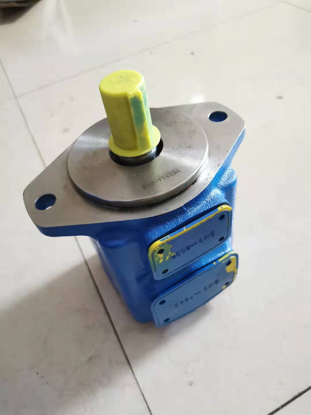 美国VICKERS威格士叶片油泵3520V25A1186AB22R