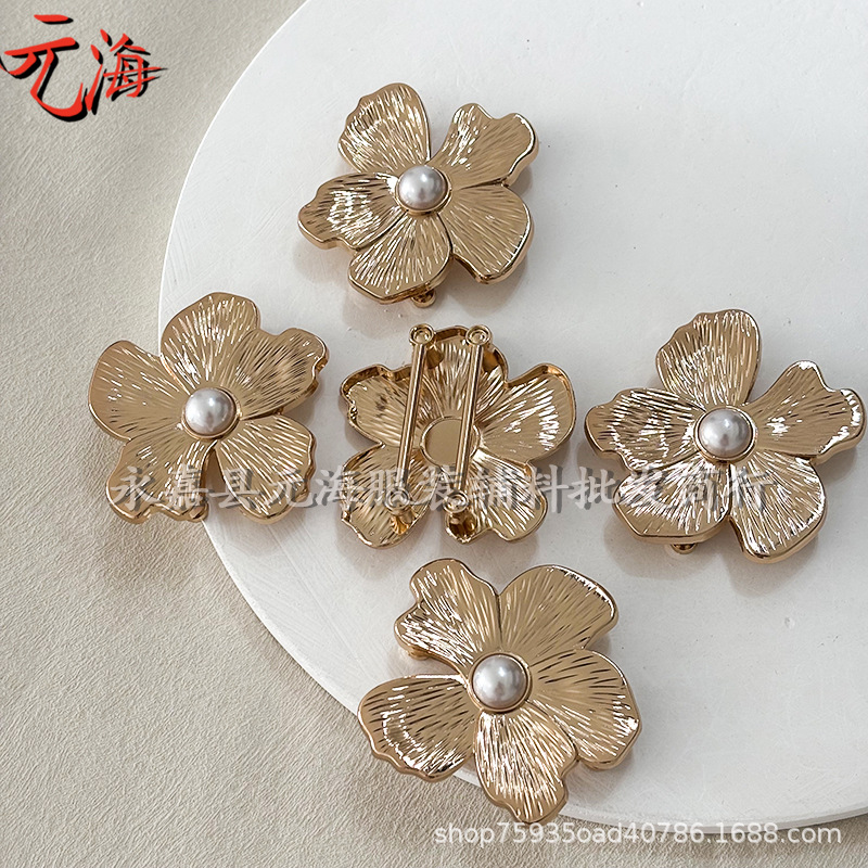 Nuevo botón de aleación de metal de pecho de moda ropa interior de baño botones de decoración de forma irregular accesorios de aleación