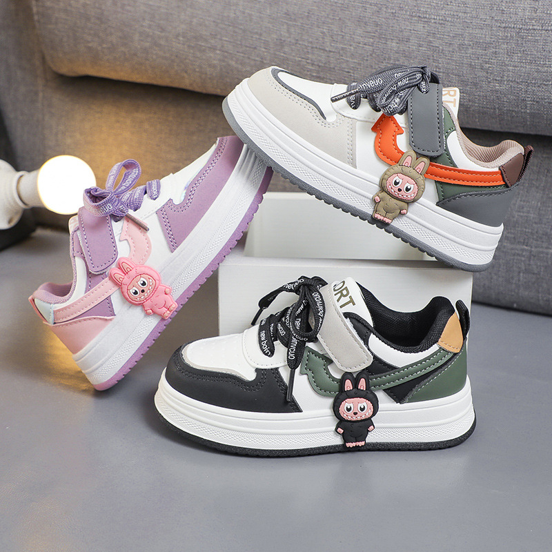 Children's sneakers
