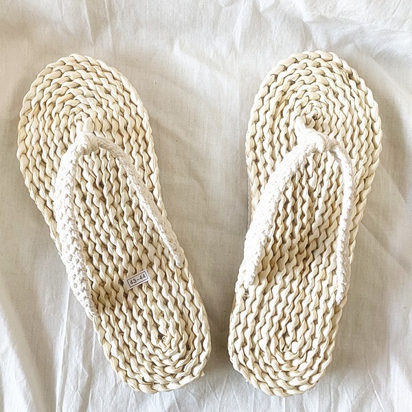 Japanese Style Retro Straw Sandals Slippers Women's Color Couple Japanese Style Cotton Rope Beach Flip Flops Casual Shoes Home Japanese Style Retro Straw Sandals Slippers Women's Color Couple Japanese Style Cotton Rope Beach Flip Flops Casual Shoes Home