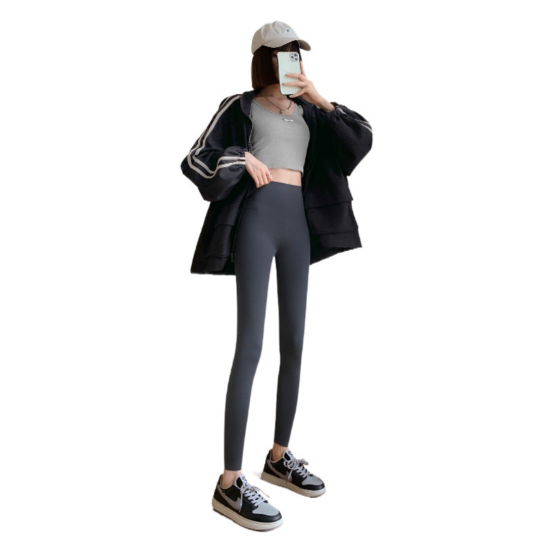 Leggings finos para exterior, nuevo estilo de verano 2026, pantalones finos de yoga de cintura alta con control de abdomen, estilo Barbie, pantalones finos de yoga tipo Shark de nueve puntos. image 1