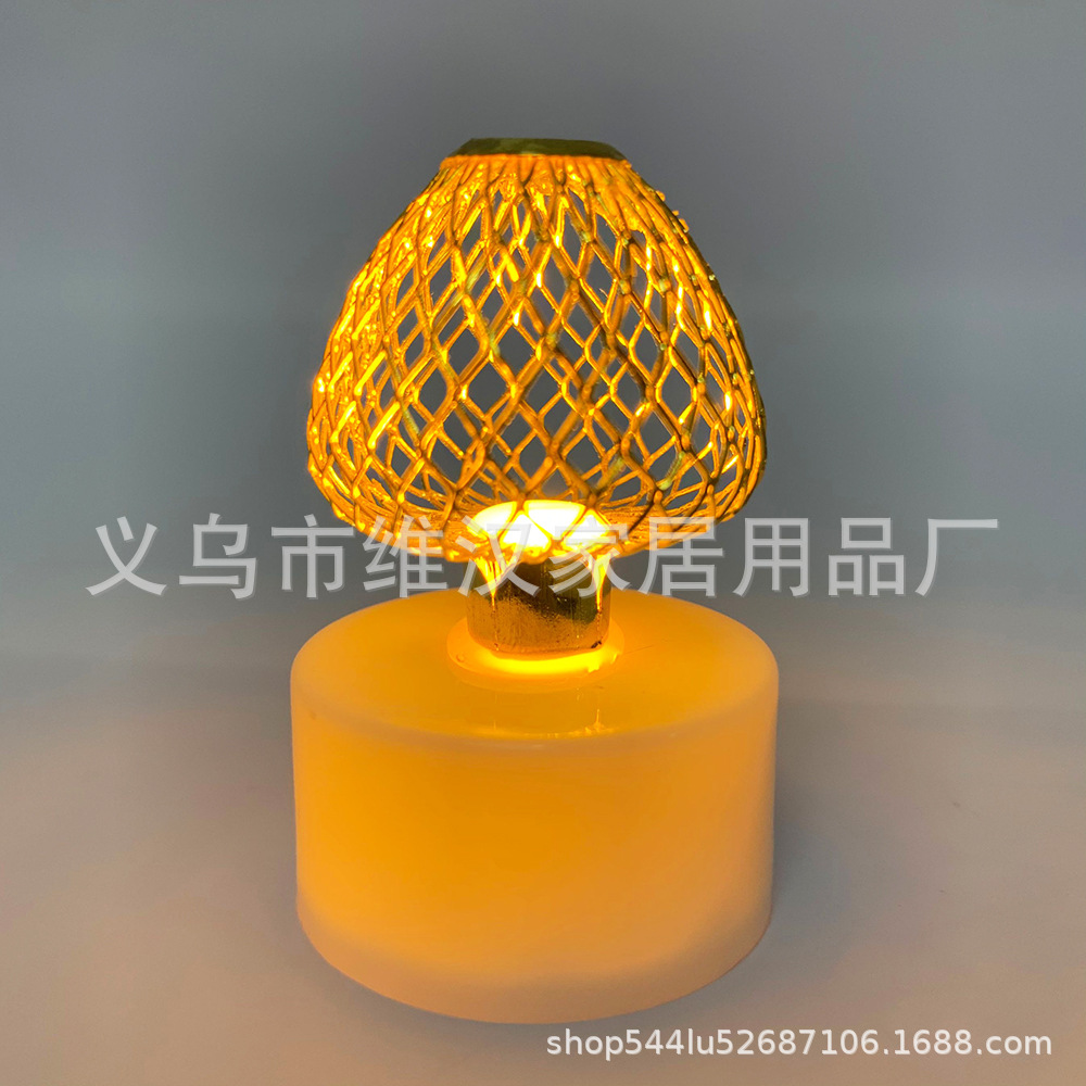 Transfronterizo Oriente Medio malla de alambre hueca dorada lámpara de vela electrónica de hierro forjado lámpara de noche LED decoración de escritorio iluminación