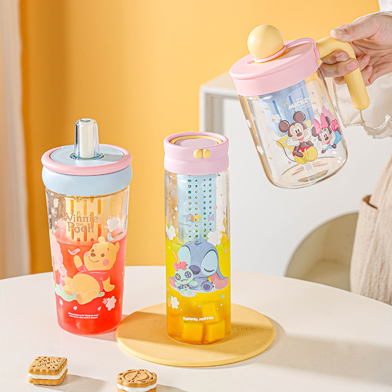 Nueva taza de agua de vidrio de Disney, alta resistencia a altas temperaturas, pajita de gran capacidad con tapa, taza de mango con fugas de té de alto valor
