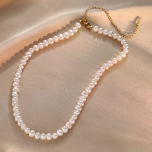 Natural Freshwater Pearl Necklace for Women, Baroque Unisex Unique Versatile Lock Chain with Zirconia Pendant, Wholesale Necklace