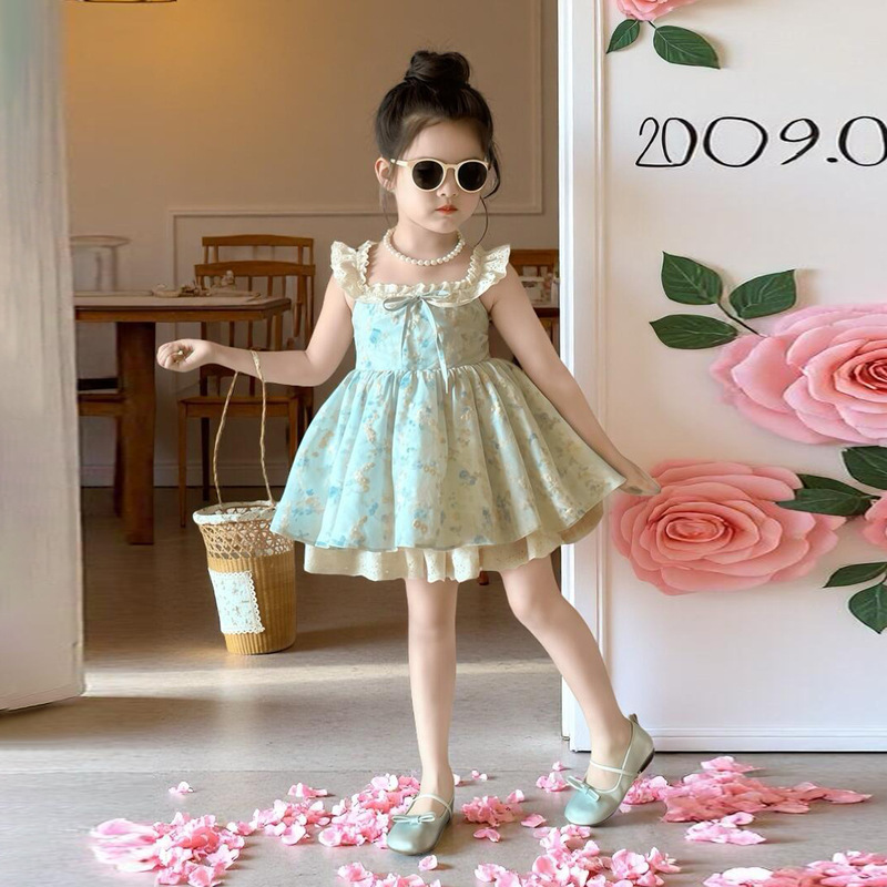 [Ready Stock, Quick Delivery] Girls' Floral Dress with Small Flying Sleeves, New Summer Style, Sweet Princess Dress for Little Girls, Korean Style