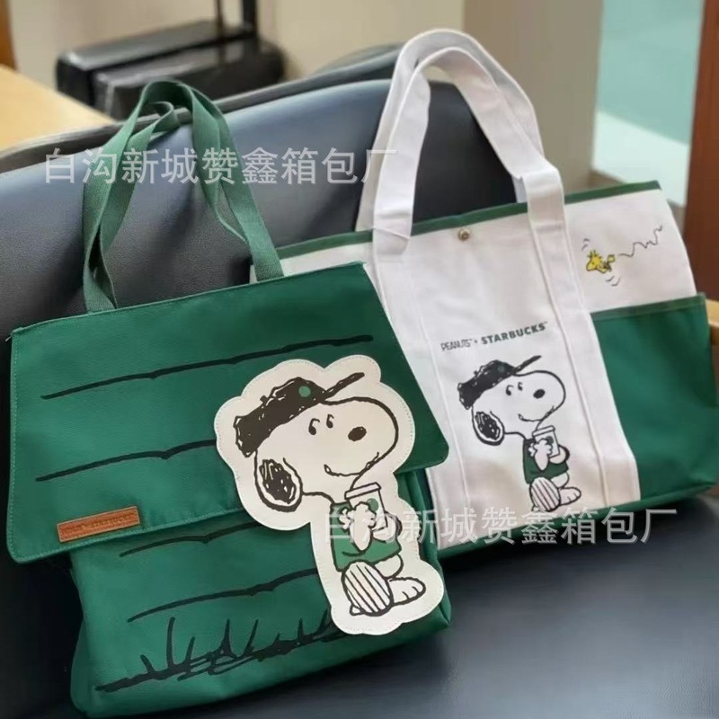Canvas Tote Bag New Snoopy Ladies Handbag Large Capacity Student Tutor Bag Trendy Crossbody Bag Wholesale