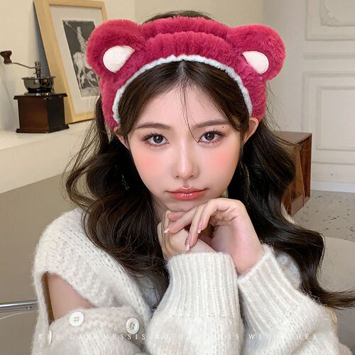 Cute Strawberry Bear Hairband Headwear for Women Autumn Winter Plush Washable Anti-Slip Hair Ring Outdoors Versatile Compatible Hair Clip