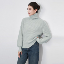 2433509-法式慵懒风简约设计感长袖高领宽松套头打底针织衫毛衣女