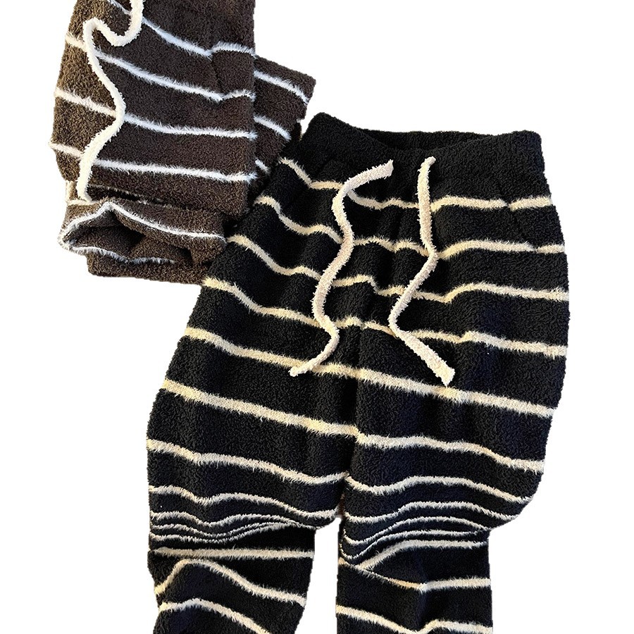 Coreana simple estriado viento impresión mitad de pijamas de terciopelo mujeres invierno nuevo engrosado calentamiento de la moda pantalones largos