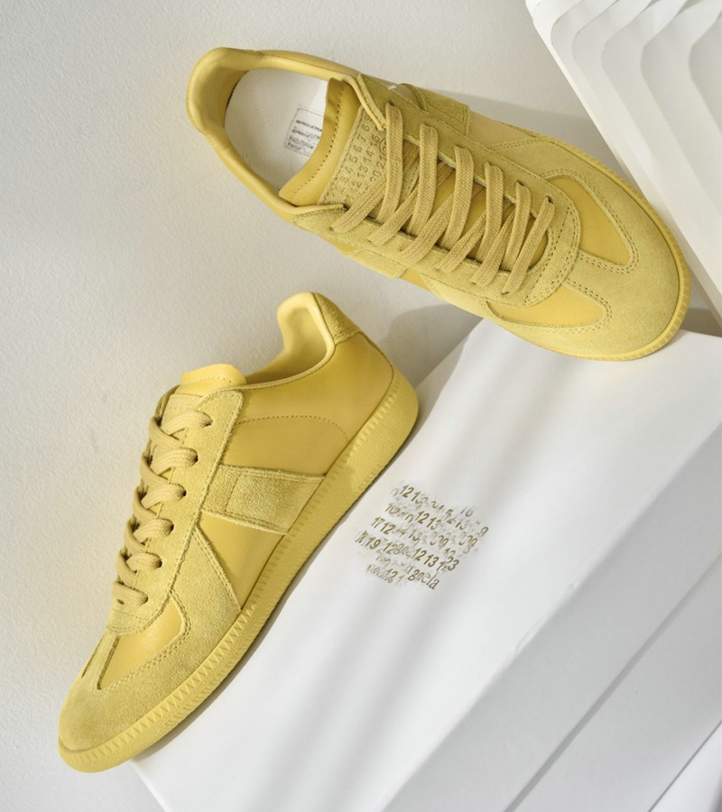 Lemon yellow