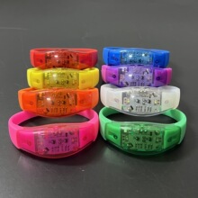 led发光手环演唱会助威应援道具闪光手腕带按键功能定制logo炫酷