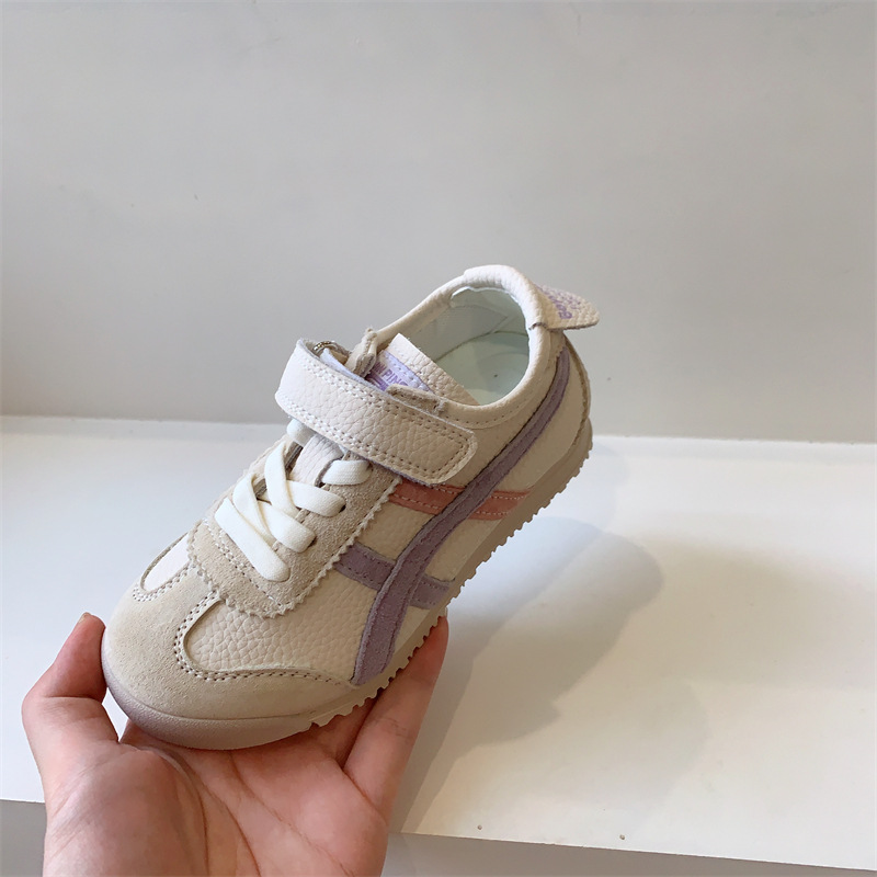 Koreaanse versie van Forrest Gump-schoenen voor kindersportschoenen voor dames in de herfst van 2023, nieuwe kleine witte schoenen voor meisjes_voghion.com