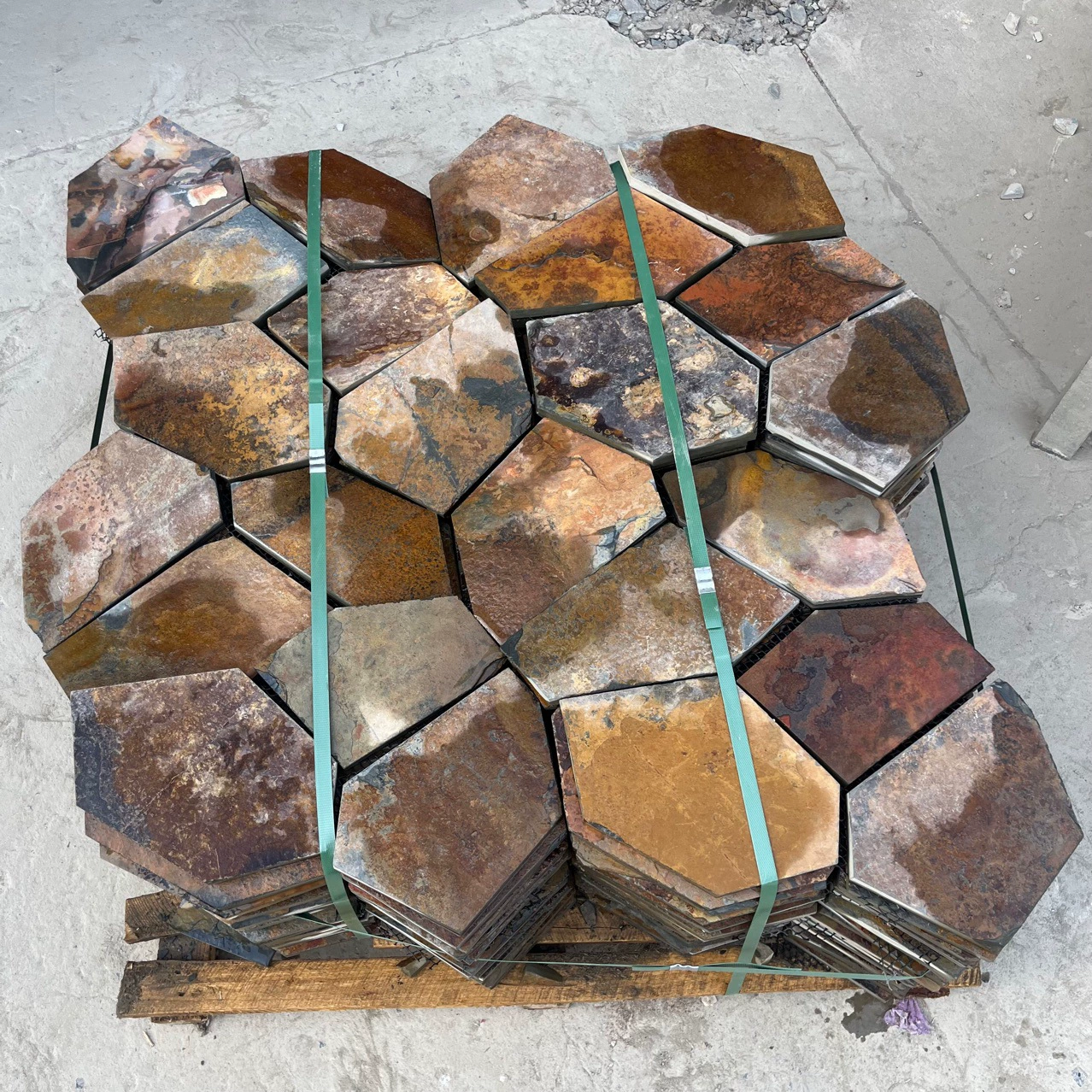 Оптовая продажа ржавого ледяного треснувшего желтого ржавого камня, квадратной плитки с эффектом ледяного треснувшего камня, сломанного наружного камня с эффектом ледяного треснувшего камня