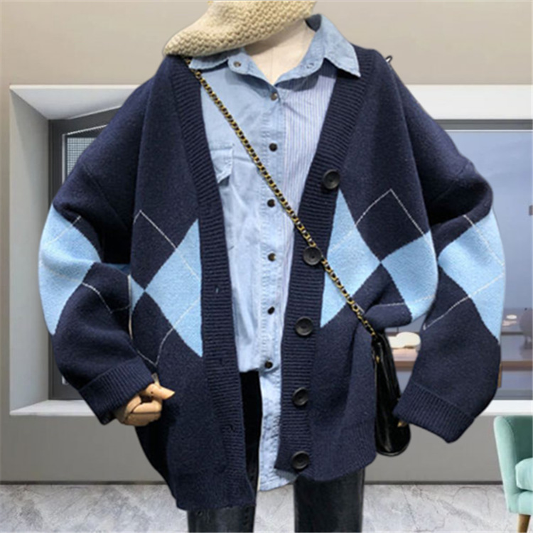 Ling karierte Pulloverjacke für Damen, Frühjahr 2024, neue koreanische Version, lockere und schlankmachende V-Ausschnitt-Strickjacke mit Knopfleiste für Damen_voghion.com