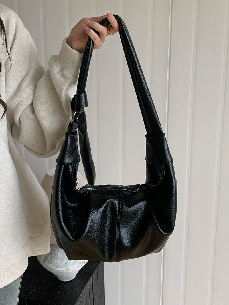 Korean Instagram Large Capacity Soft Leather Folded Dumpling Lazy and Versatile Casual Commuting One Shoulder Crossbody_voghion.com