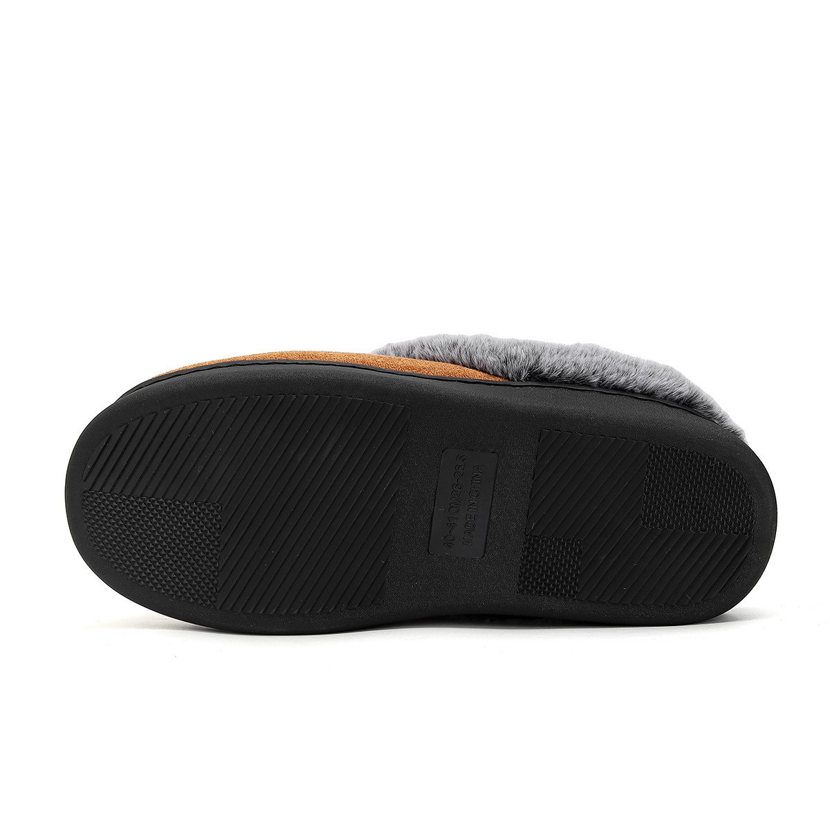 Pantuflas de algodón cálidas con forro polar para uso doméstico, para parejas, zapatos de algodón antideslizantes de suela gruesa para exteriores, pantuflas peludas de invierno al por mayor, versátiles.