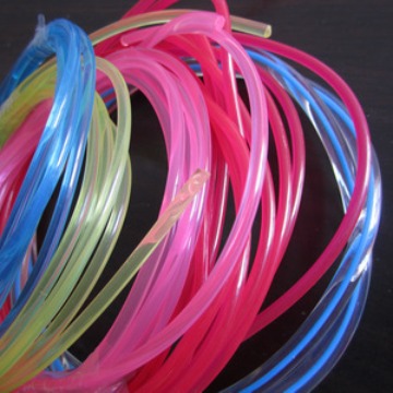 源厂定制塑料软管彩色透明儿童跳绳运动健身跳绳pvc工艺实心胶条