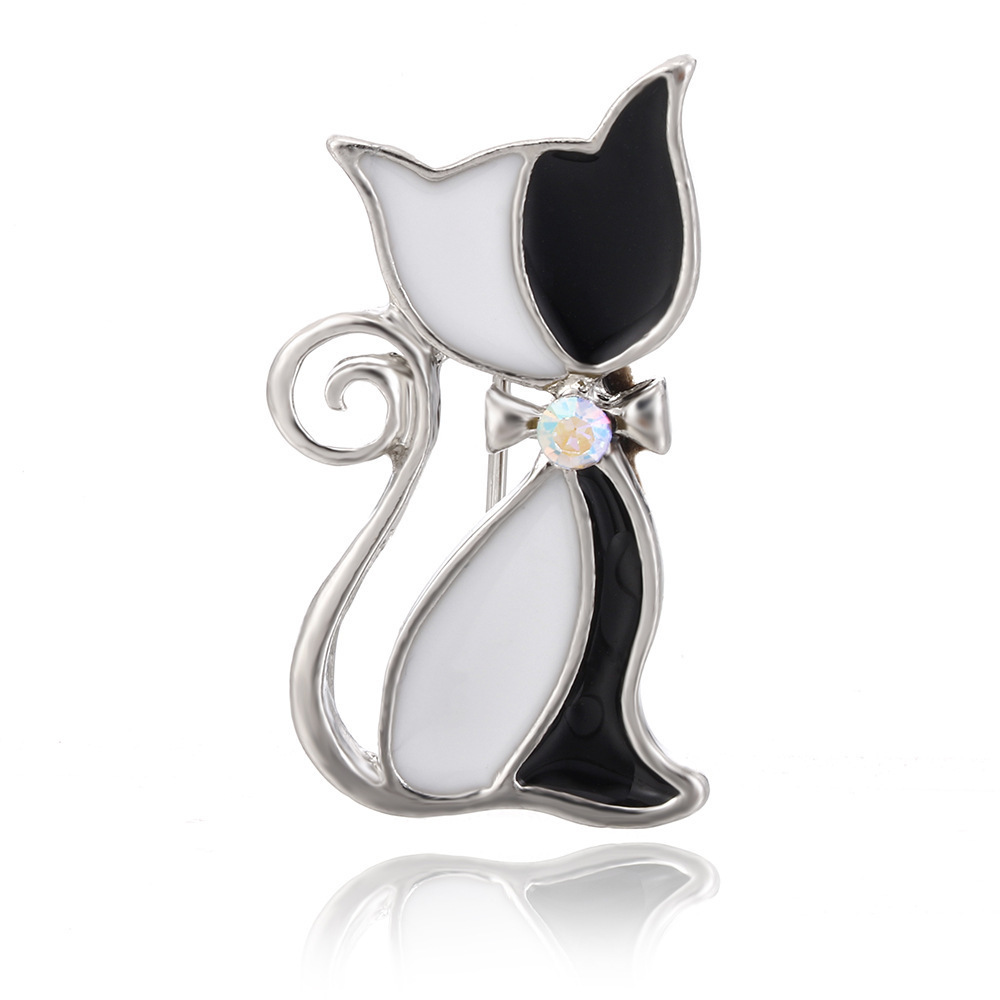 Animal Collection Brooch with Diamonds, Versatile Rabbit, Dog, Horse, Penguin Brooch, Enamel Fashion Accessories, Pins, Ready for Sale