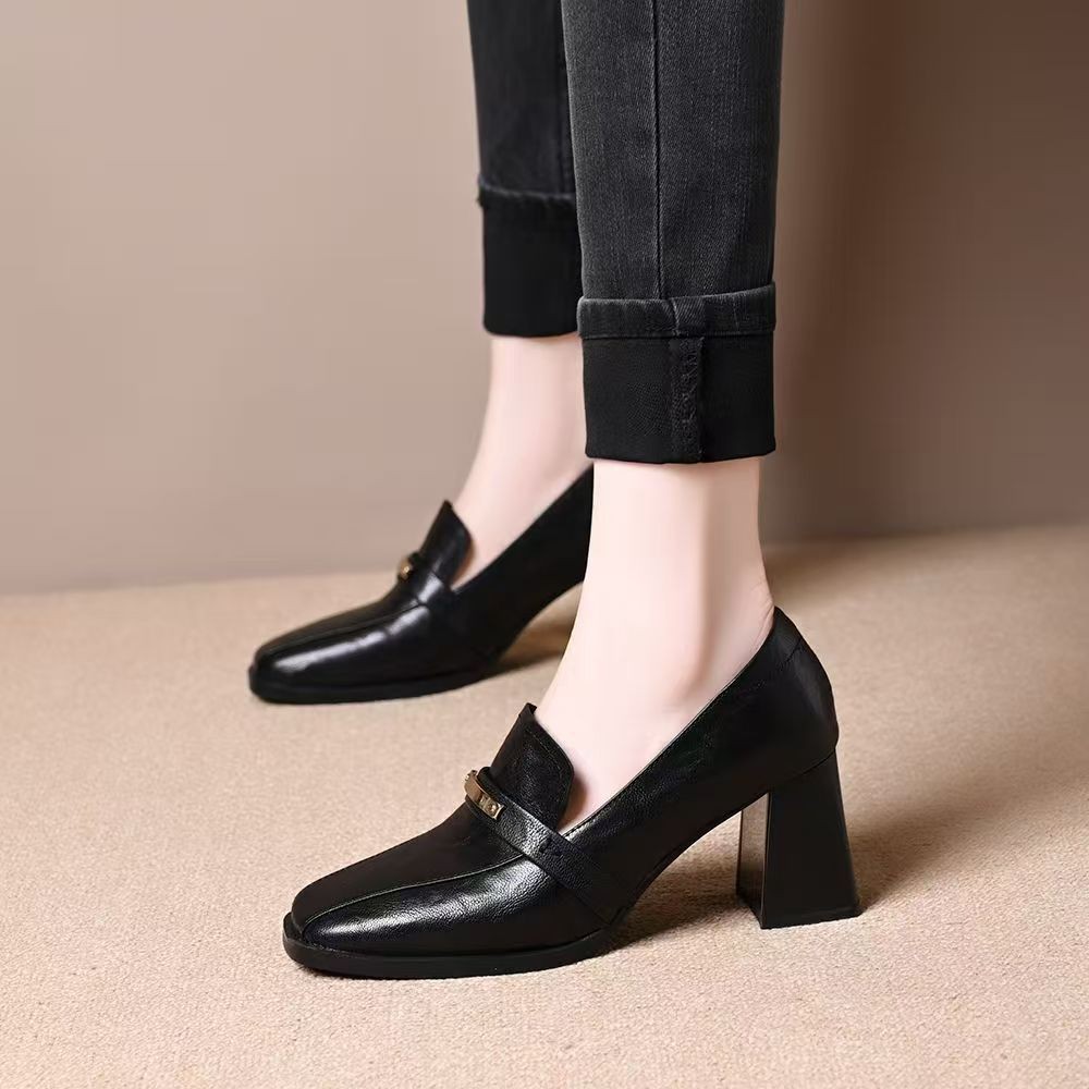 2025 otoño nuevos zapatos de mujer de tacón grueso cómodos europeos y estadounidenses minimalistas clásicos de moda madre estilo británico coreano zapatos de mujer