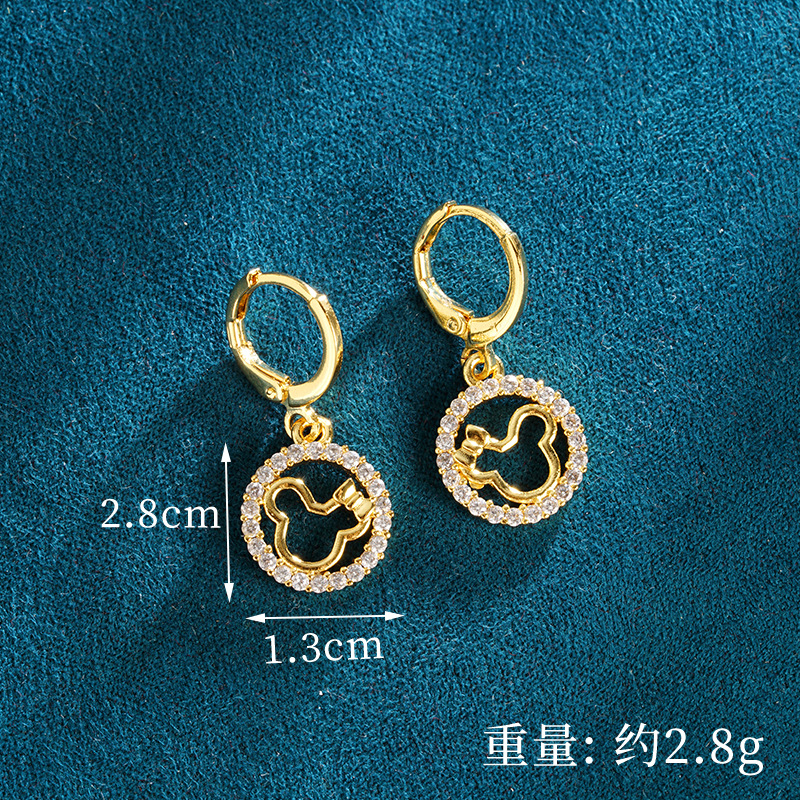 Collar de oro de arena antigua, anillo de diamantes de colores, pendientes de Mickey Mouse, sentido del diseño pequeño, fuente de joyería que no se desvanece durante mucho tiempo