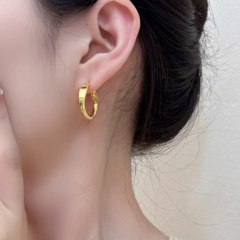 Pendientes de metal de alta gama, diseño minimalista y moderno, para mujer 2024, suministro al por mayor