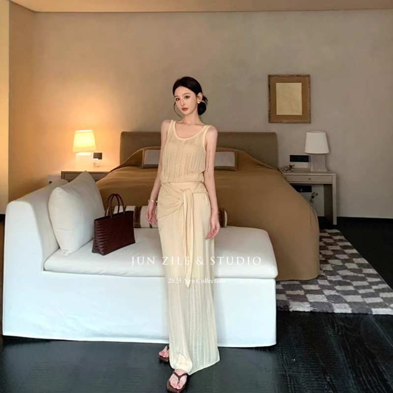 Women's Summer Suit, Summer Socialite Style, Lazy Hot Girl, Hollow Sleeveless Top, Vest, Shawl, Long Skirt, Three-Piece Set