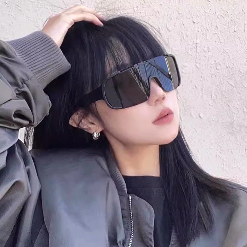 Vintage Oversized Frame Outdoor Cycling Mountaineering Skiing Windproof Goggles Sun Protection One-piece Sunglasses For_desvips.com