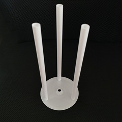 Floating cake piling with reinforced straws, staggered-layer cake piling support, thick straws, handmade white straw flagpoles