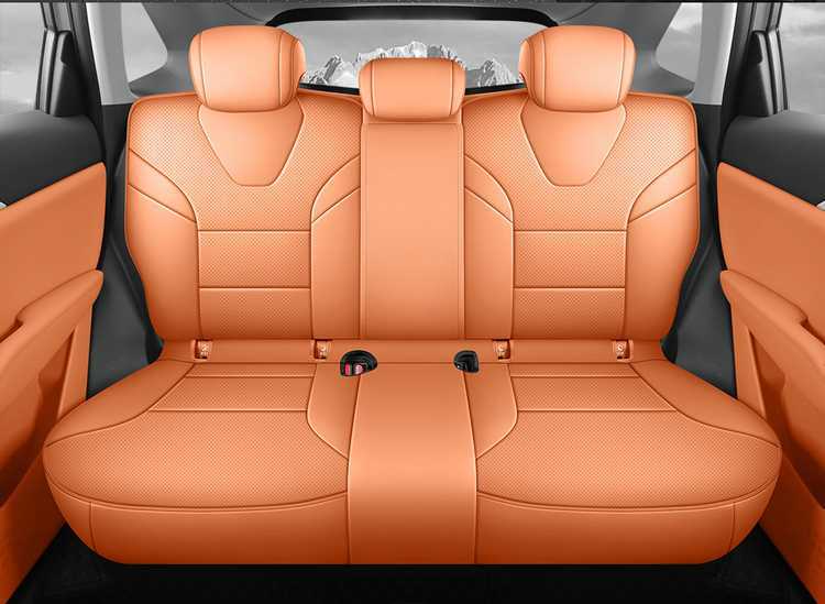 Specifically designed for the 2026 Haval H6L, these all-season, full-coverage car seat covers are made of breathable leather