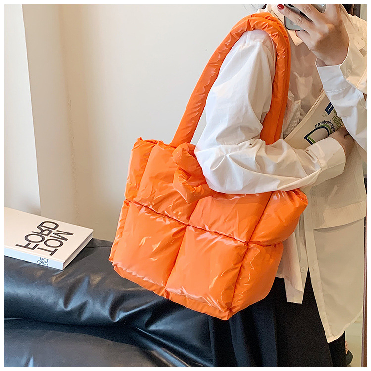 Down Bag Women Fashion Large Capacity Tote Bag High grade Shiny Handbag Simple Checkered Cotton Bag Shoulder Bag_voghion.com