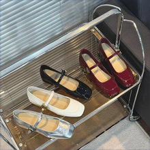 银色玛丽珍鞋女方头法式一字带粗跟气质温柔浅口2024新款单鞋平底