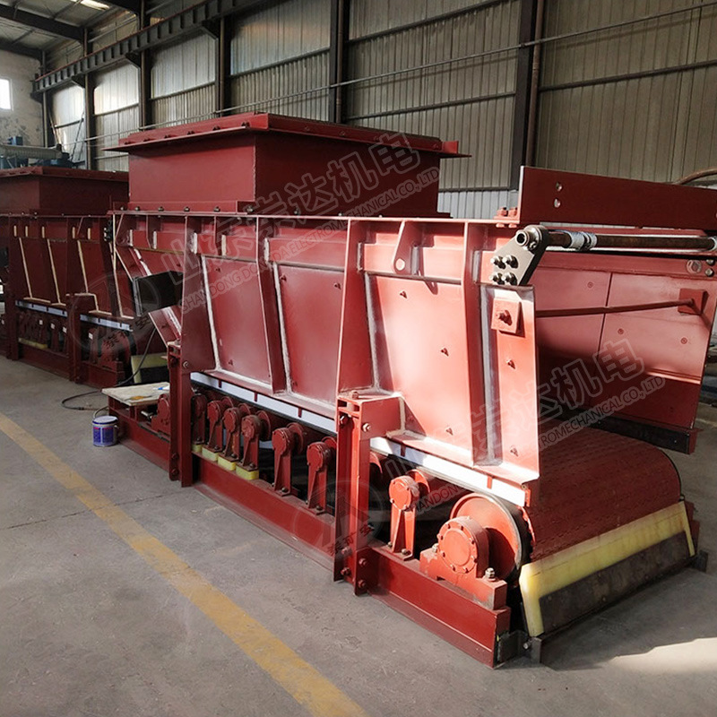 手动闸门带式给煤机 甲带式煤炭转载机GLD800甲带式给煤机