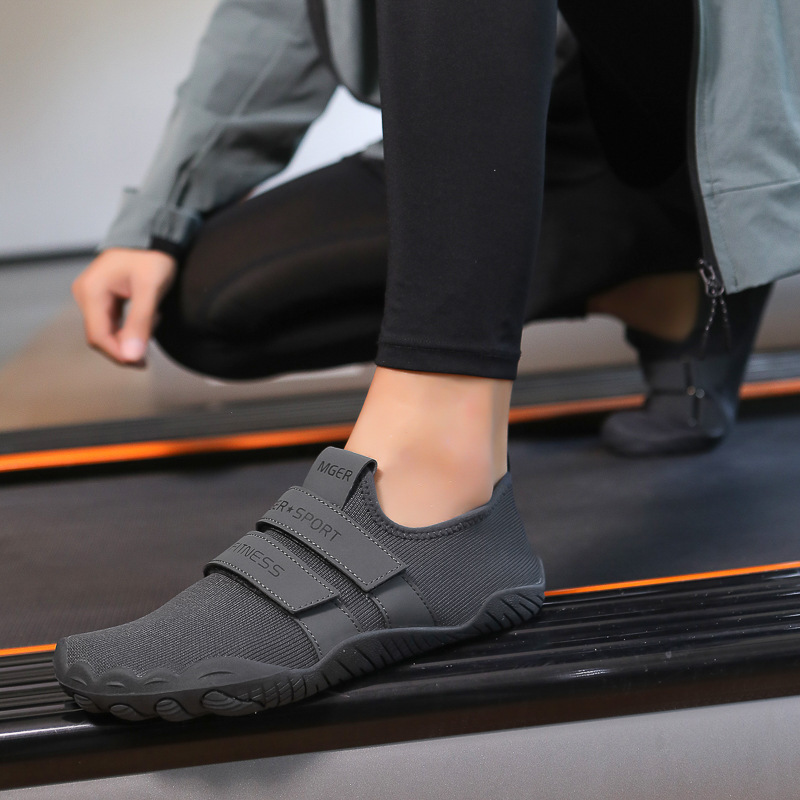 滑り止めソフトソールトレーニングシューズ、ハードリフトと重量挙げ専用シューズ、室内スポーツシューズ、ホームスポーツシューズ、女性用ヨガフィットネスシューズ|undefined