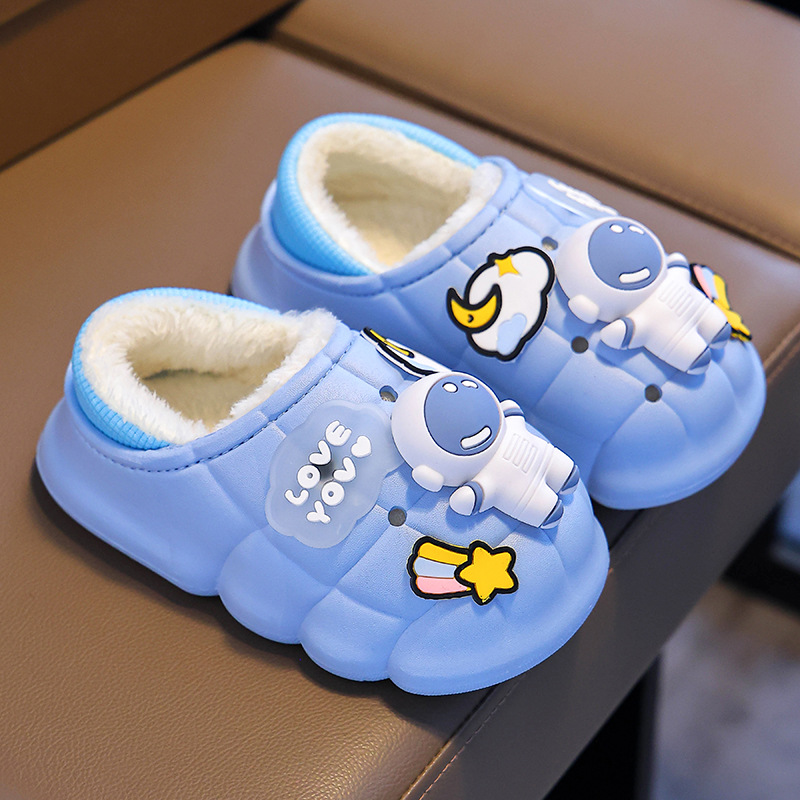 Zapatillas de algodón para niños invierno 2024 nuevos niños y niñas antideslizantes impermeables calientes de terciado zapatos de algodón para niños pequeños y medianos