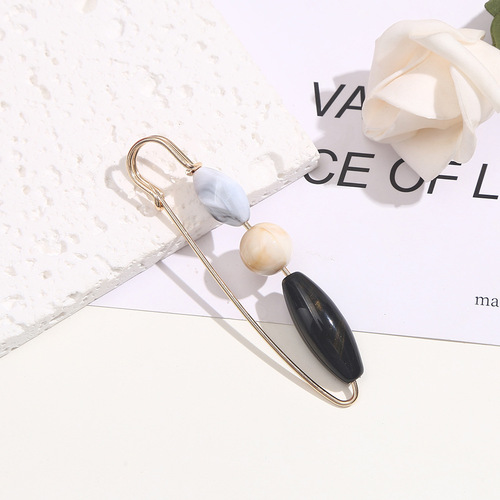 Nation-style pearl waist tie, belt waist adjustment pin to fix clothes, prevent exposure, pearl brooch wholesale