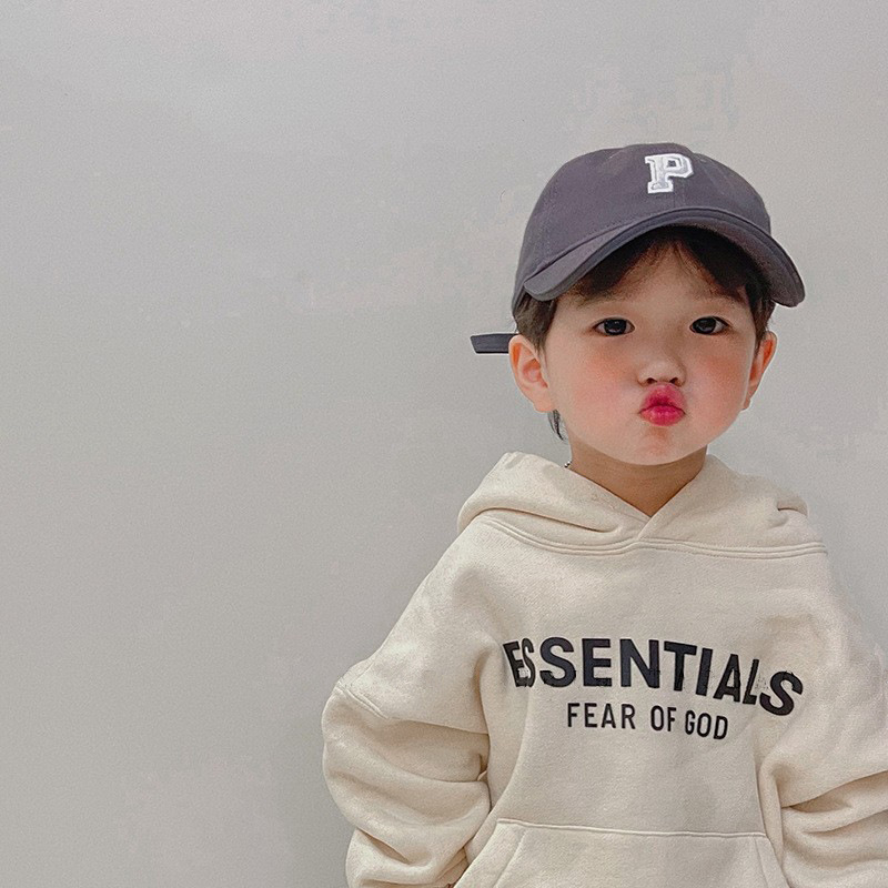 Coreano ins sombrero infantil simple letra P sombrero de béisbol para niños personalidad bebé moda versátil sombrero de lengua de pato moda
